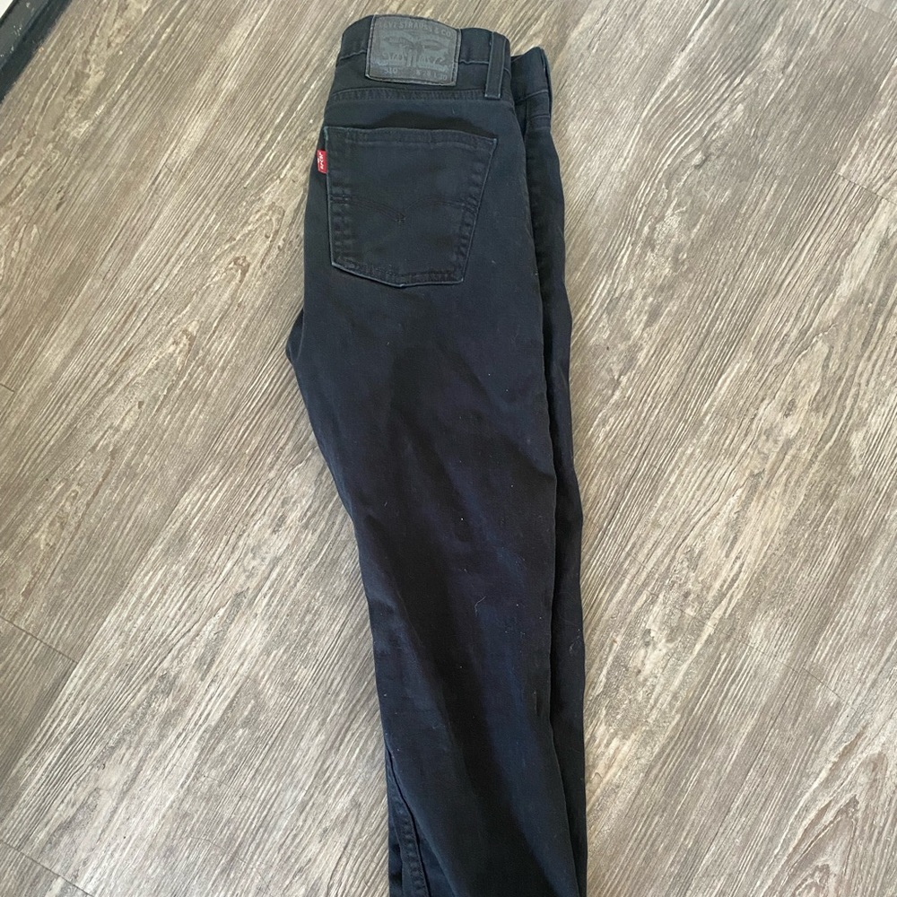 Men’s Levi Straight Leg Jeans